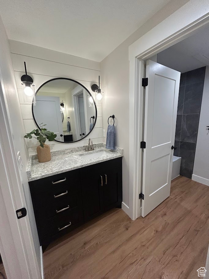 LAURELWOOD LANE - Residential