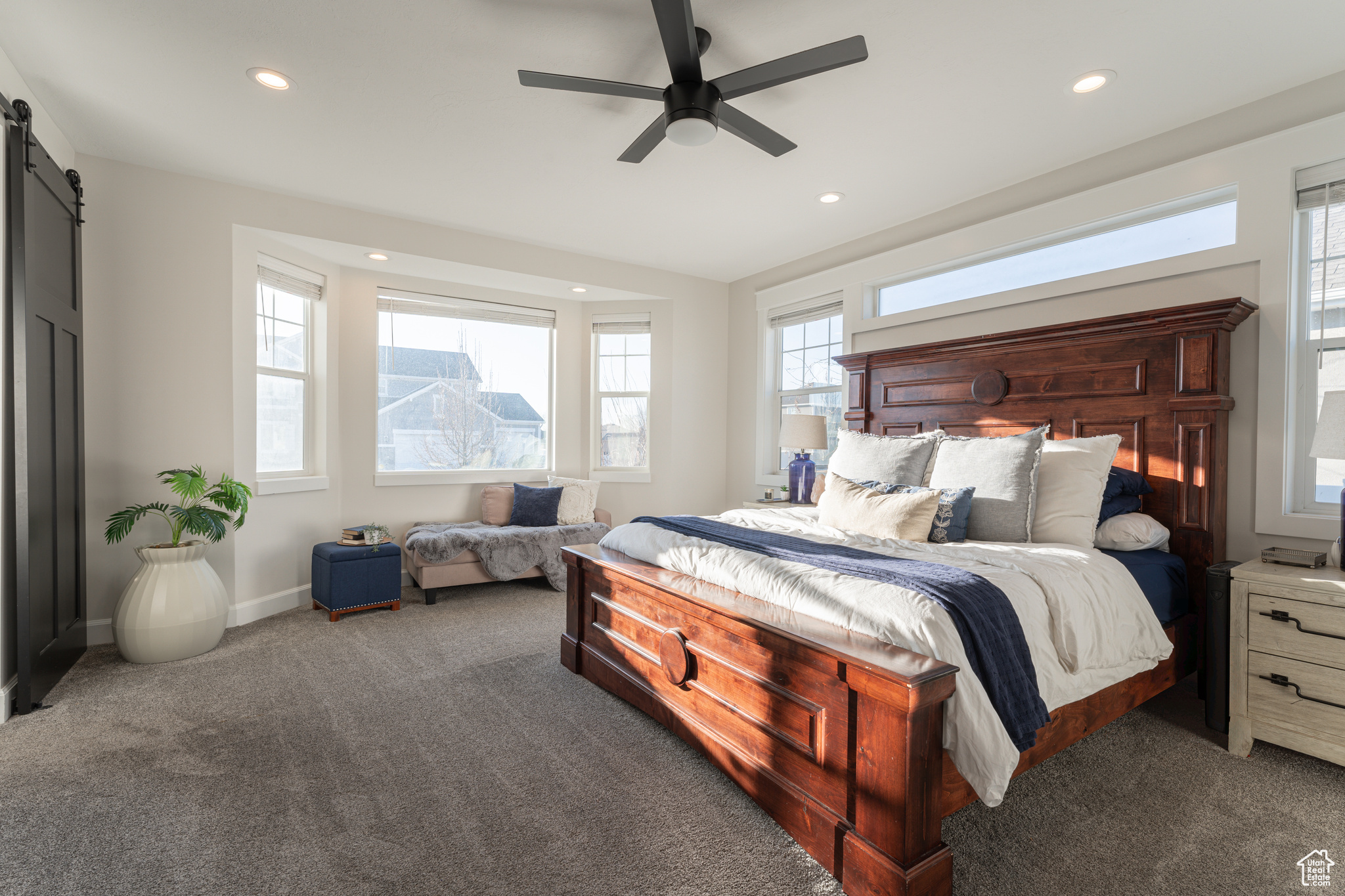 LAURELWOOD LANE - Residential