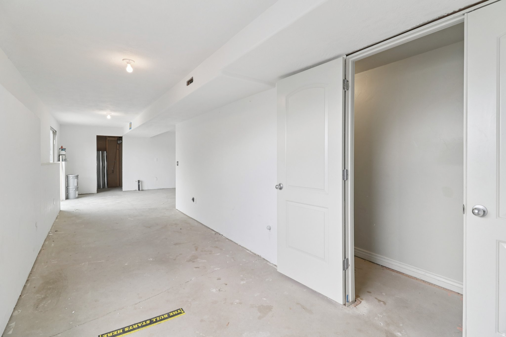 THE BENCHES - Residential