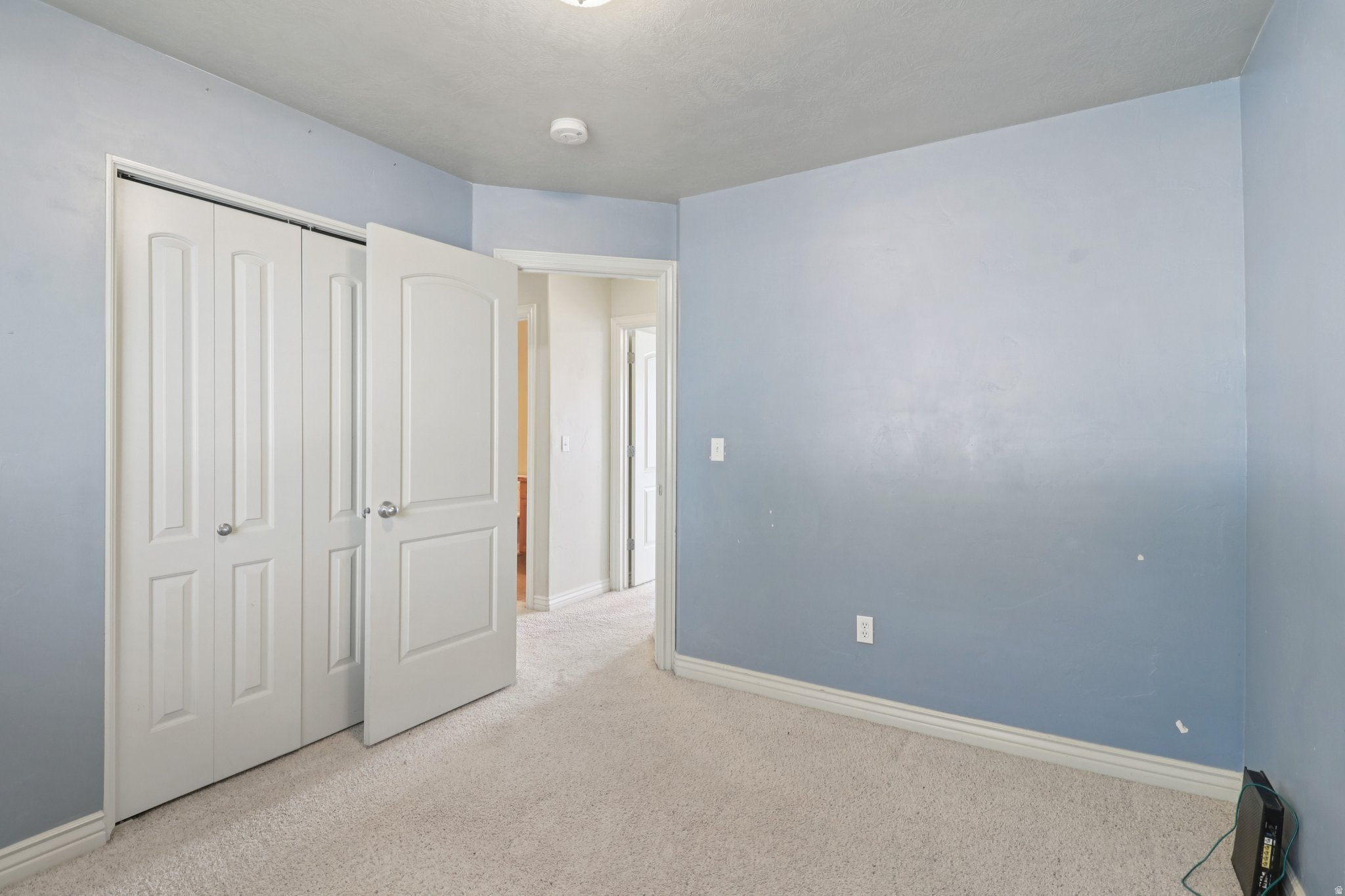 THE BENCHES - Residential