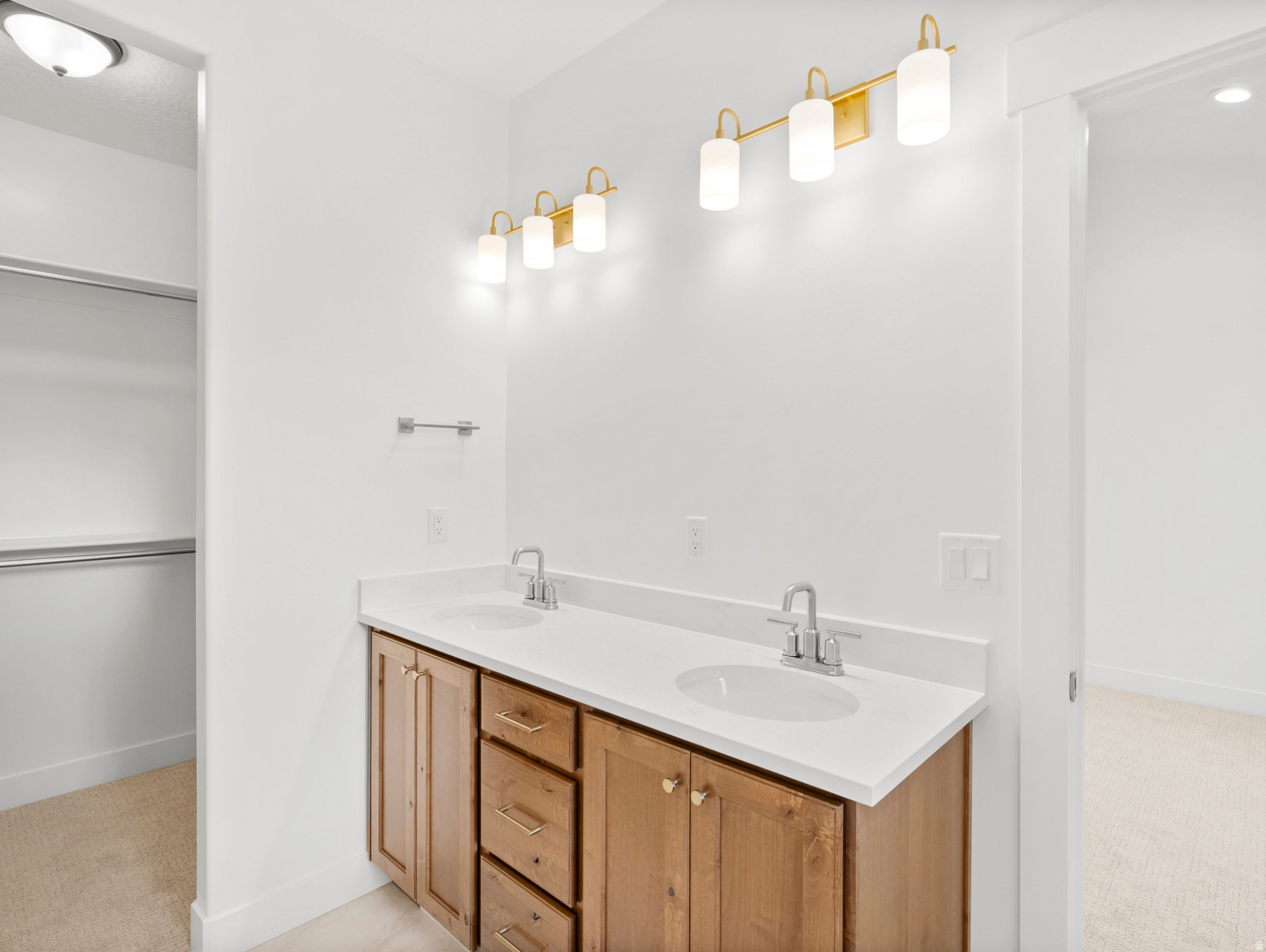 GARRETT'S PLACE - Residential