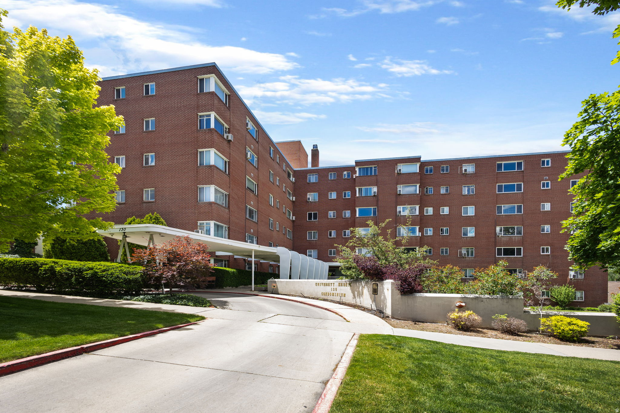 UNIVERSITY HEIGHTS - Residential