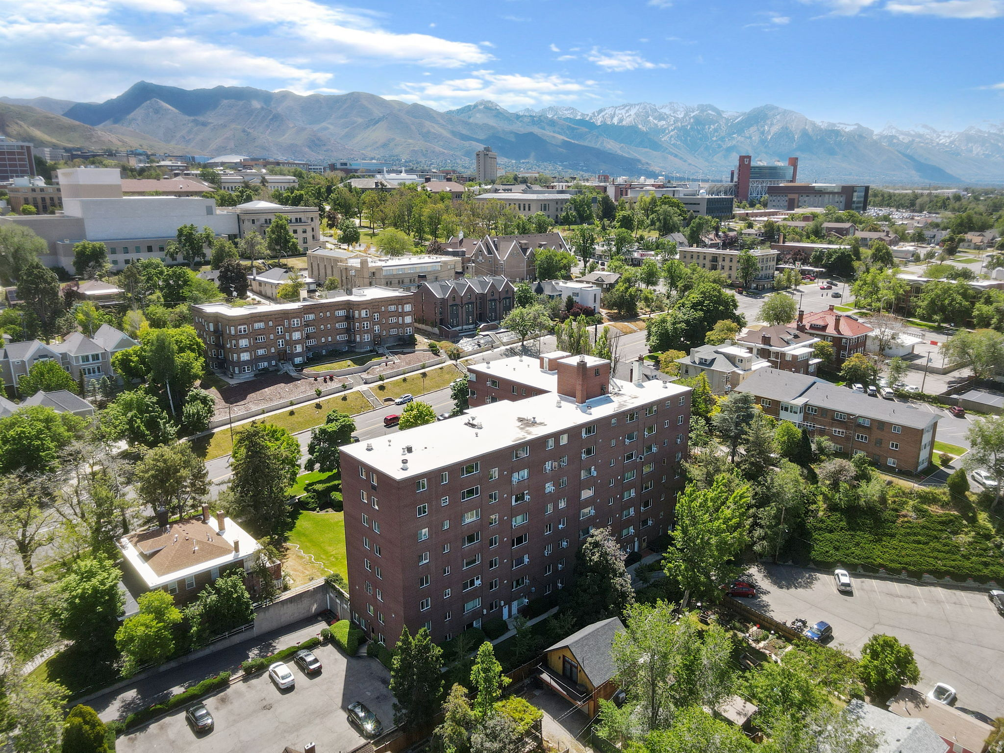 UNIVERSITY HEIGHTS - Residential