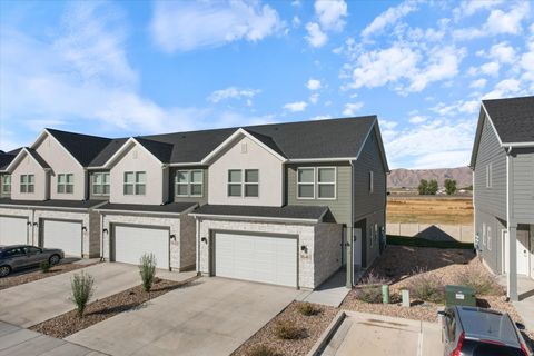 Photo of 1641 N 840 St W, Salem, UT 84653 (MLS # 2123714)