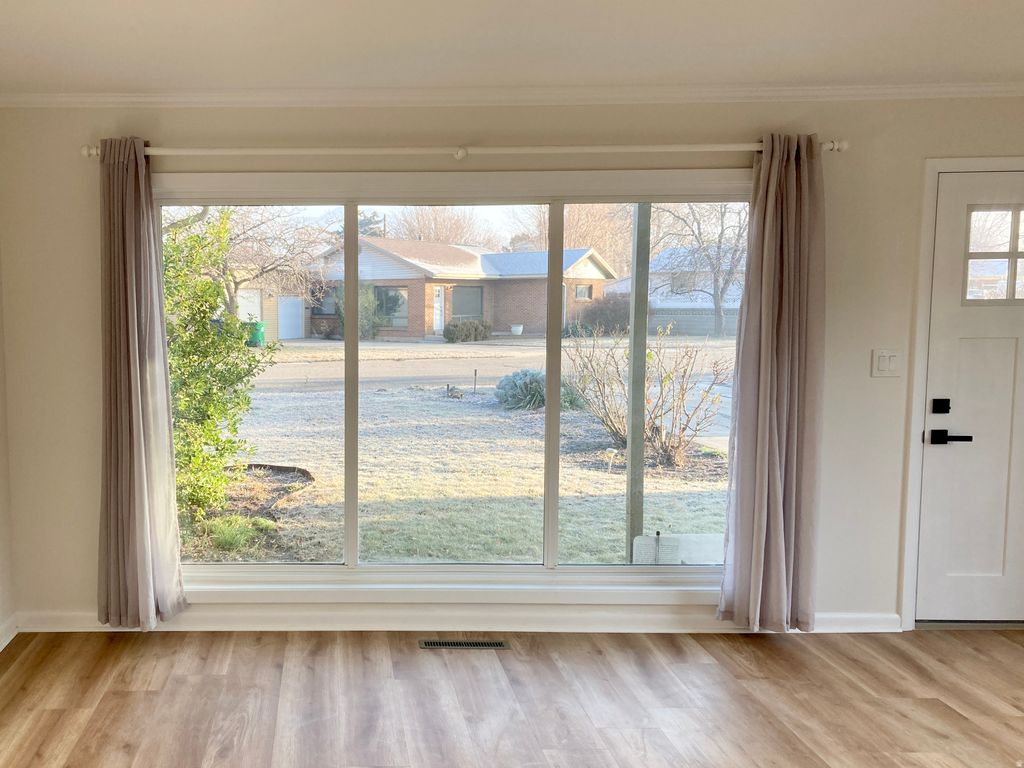 Photo of 3984 S LUETTA DR, Millcreek, UT 84124 (MLS # 2136135)