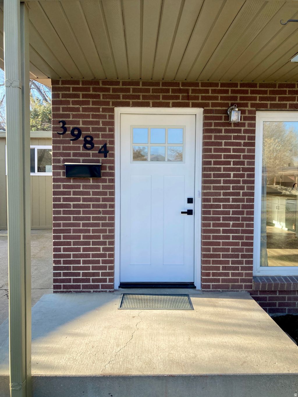 Photo of 3984 S LUETTA DR, Millcreek, UT 84124 (MLS # 2136135)