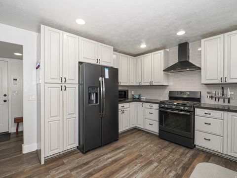 Tiny photo for 14328 S SUN BLOOM LN, Herriman, UT 84096 (MLS # 2121511)