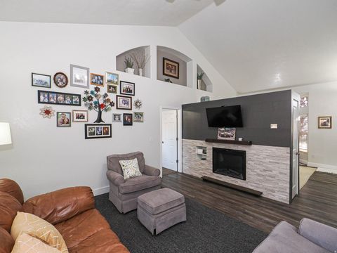 Tiny photo for 14328 S SUN BLOOM LN, Herriman, UT 84096 (MLS # 2121511)
