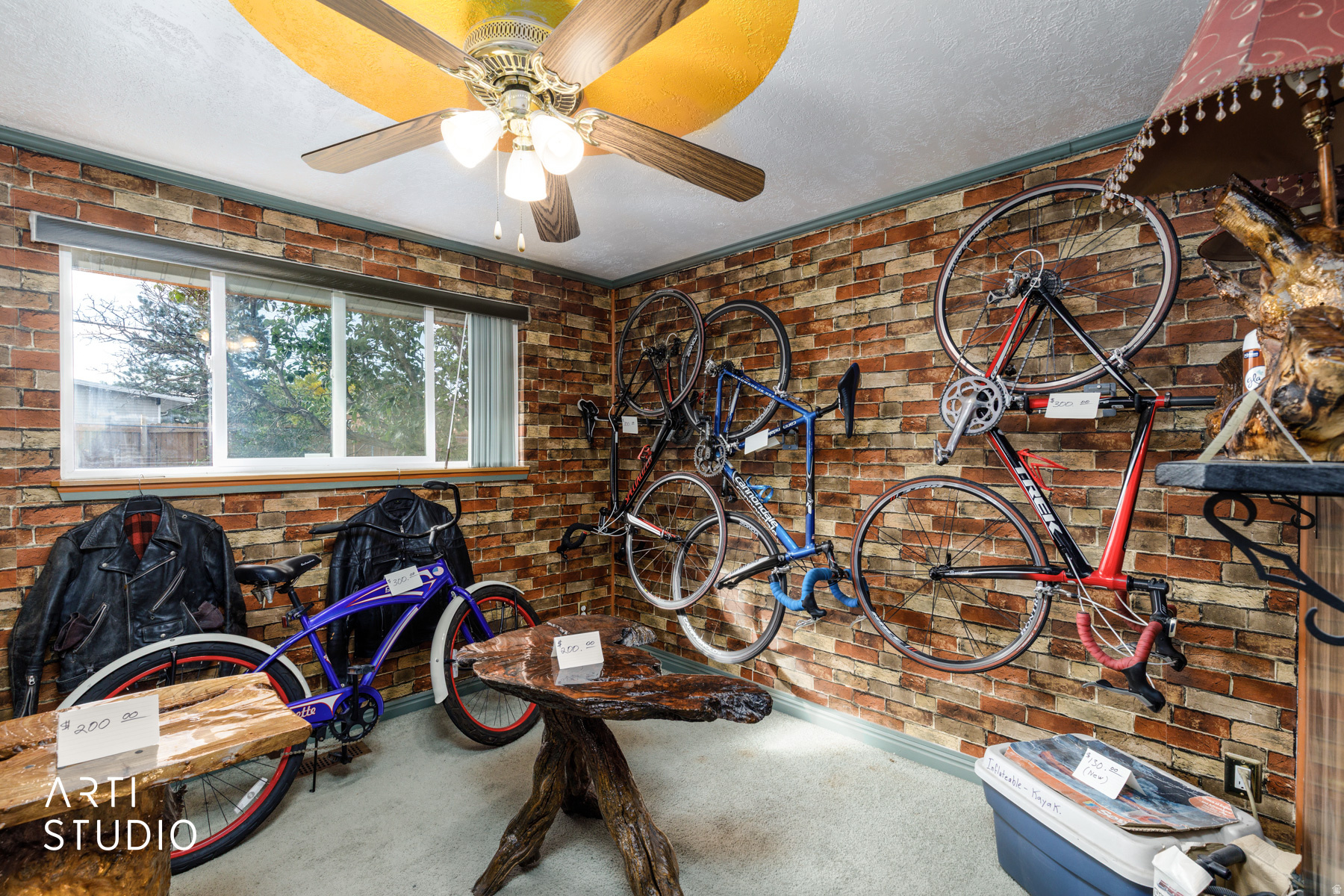 EYRIE MEADOW - Residential