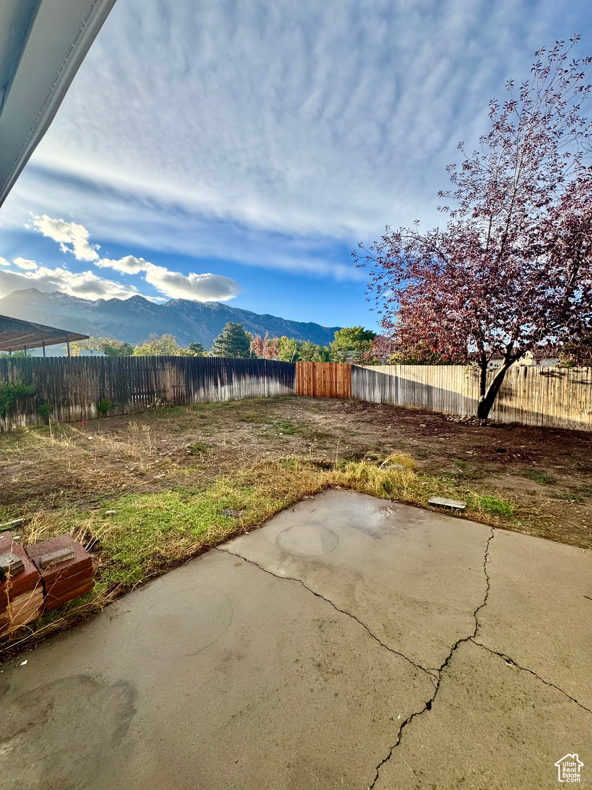 WILLOW CREEK HEIGHTS - Residential