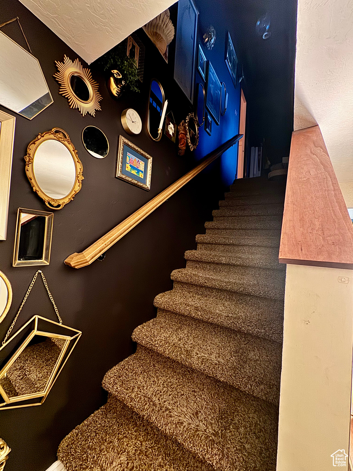 WILLOW CREEK HEIGHTS - Residential