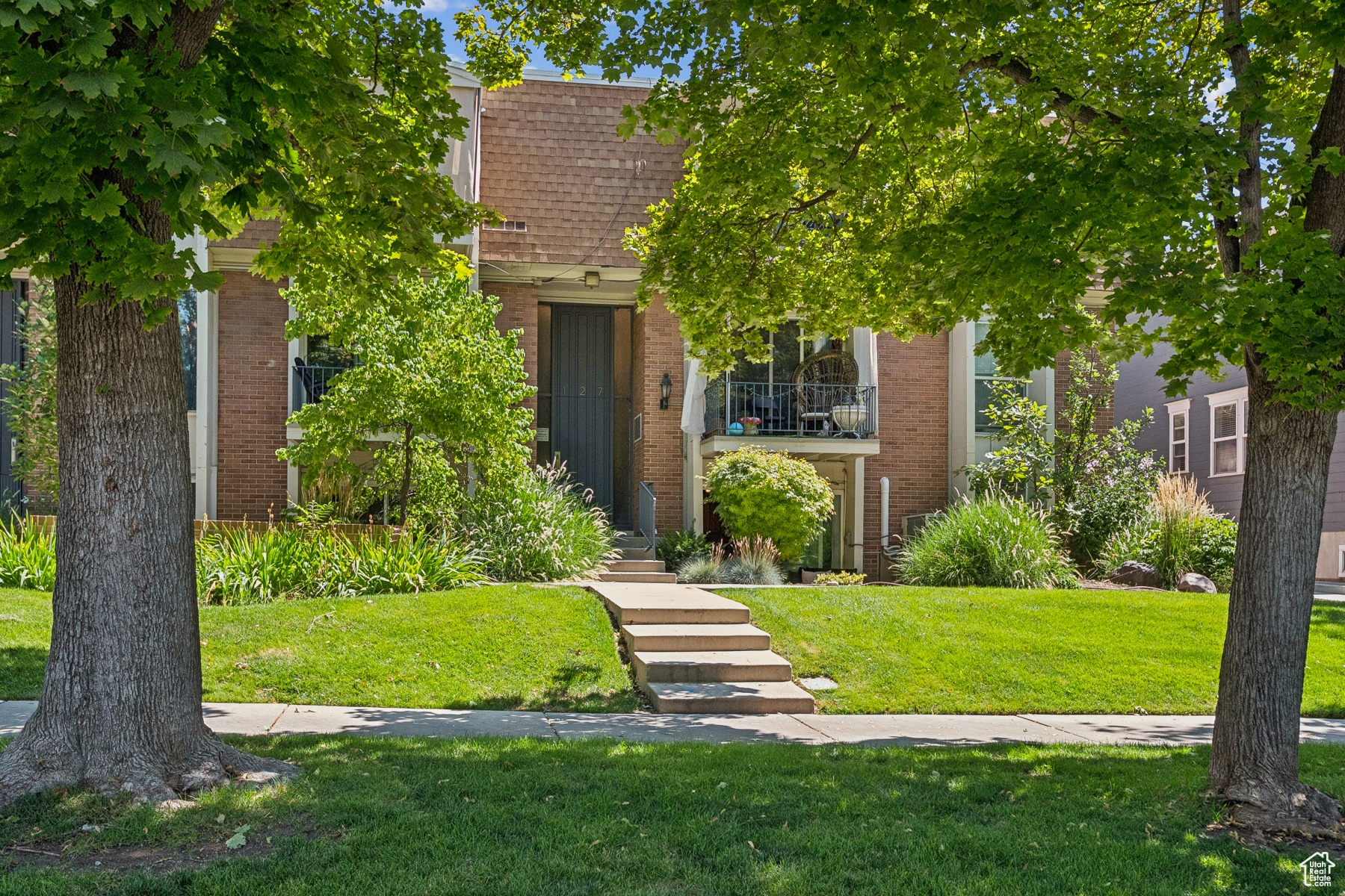 Salt Lake City, Utah 84102, United States, 2 Bedrooms Bedrooms, ,1 BathroomBathrooms,Residential,Active,198195