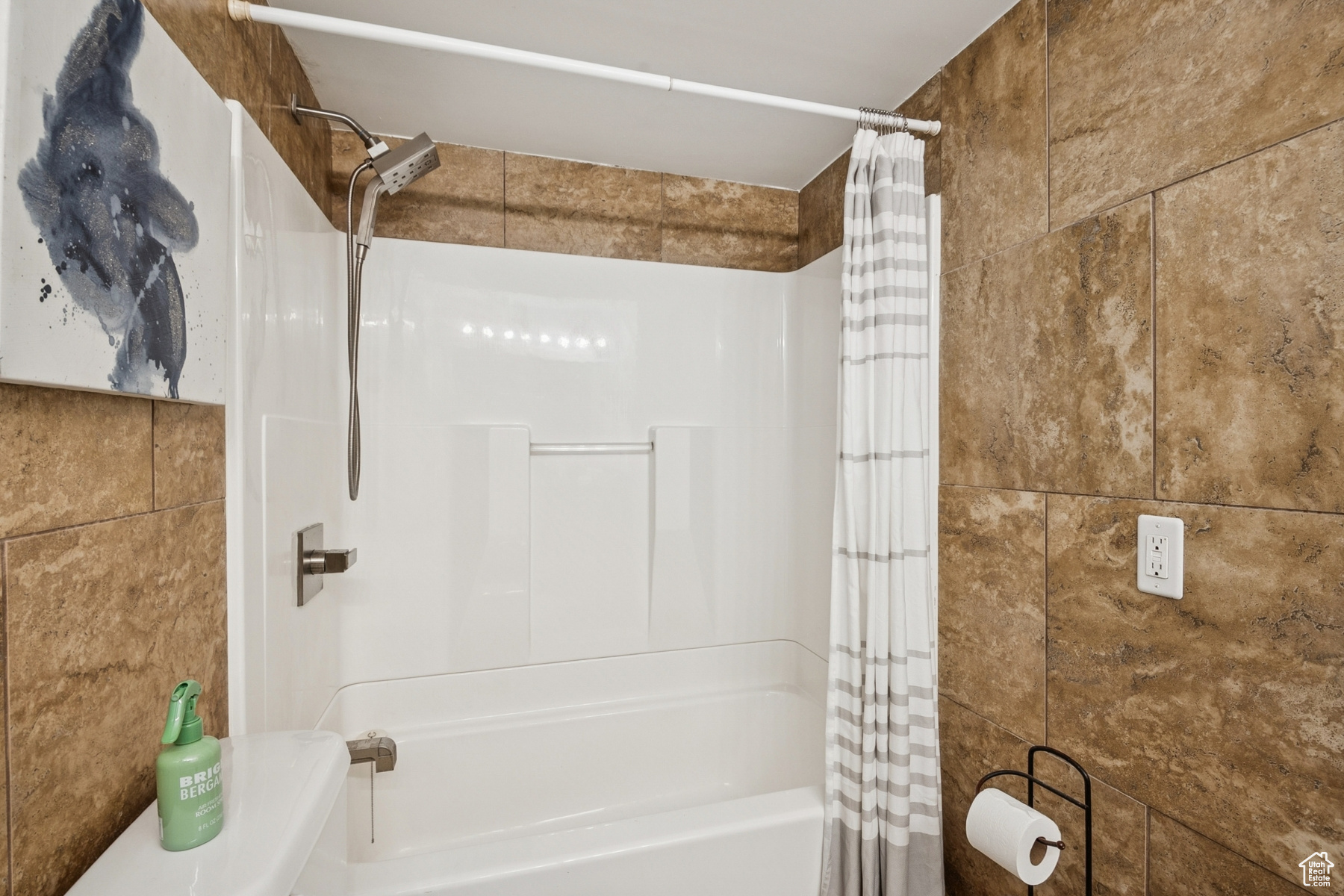 Salt Lake City, Utah 84102, United States, 2 Bedrooms Bedrooms, ,1 BathroomBathrooms,Residential,Active,198195