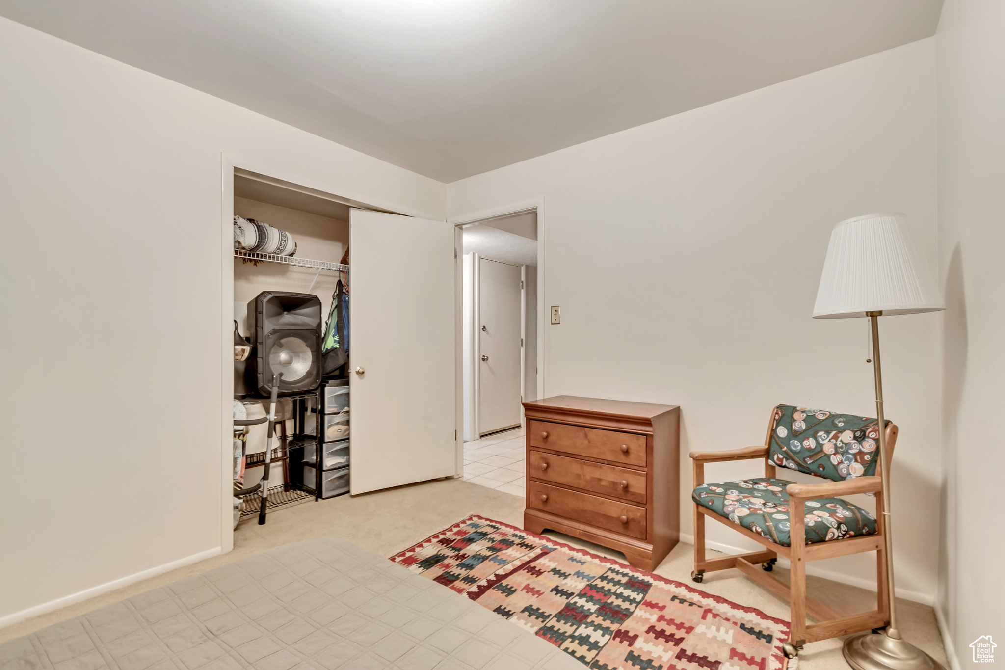EASTON IN HOLLADAY COND - Residential