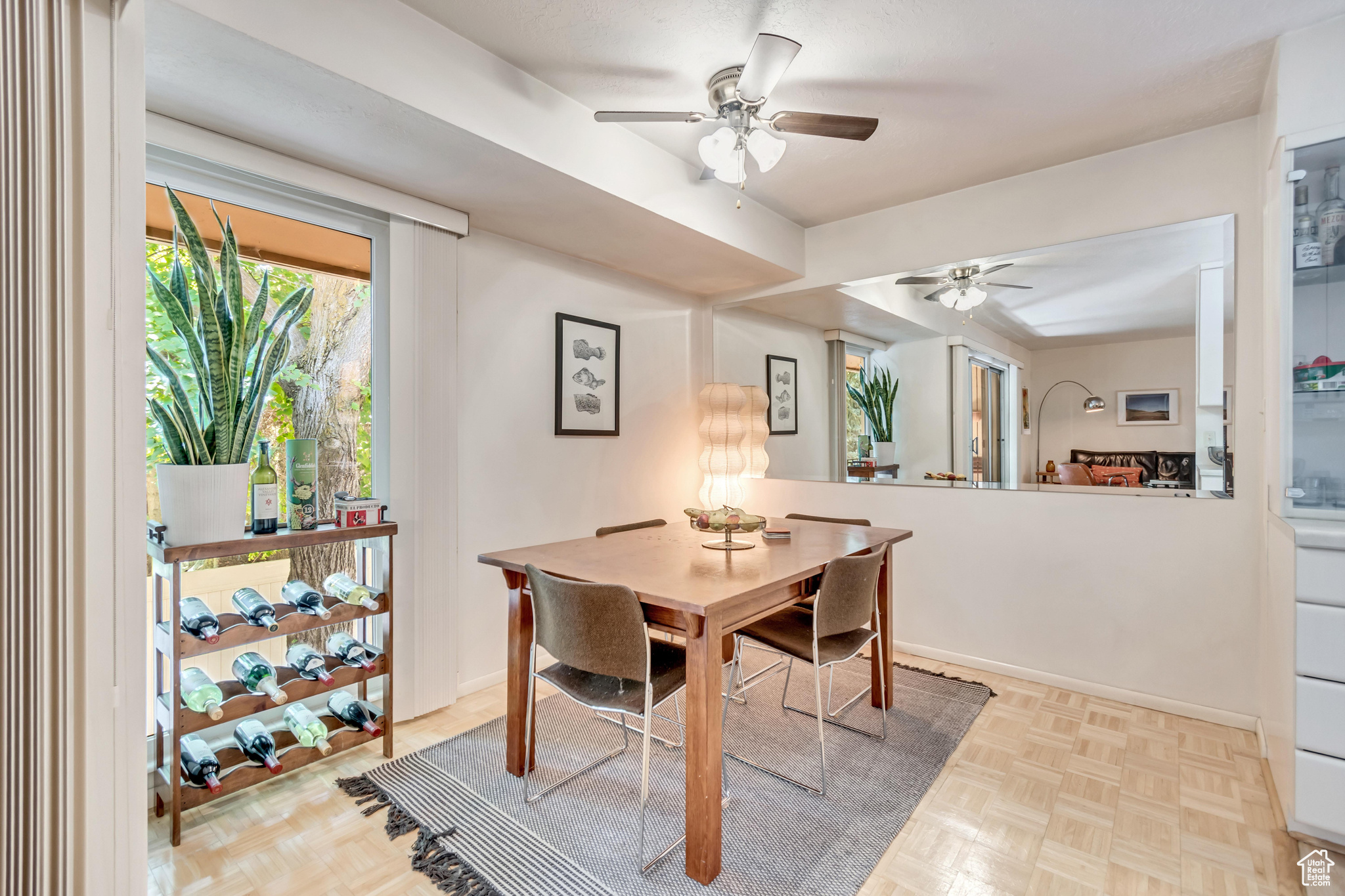 EASTON IN HOLLADAY COND - Residential
