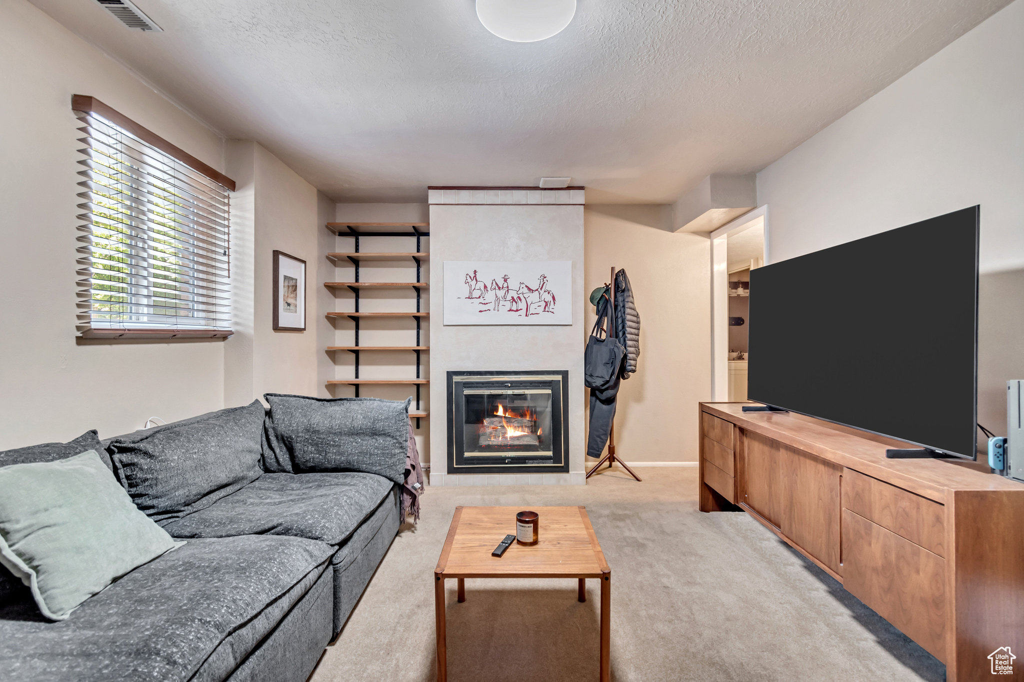 EASTON IN HOLLADAY COND - Residential