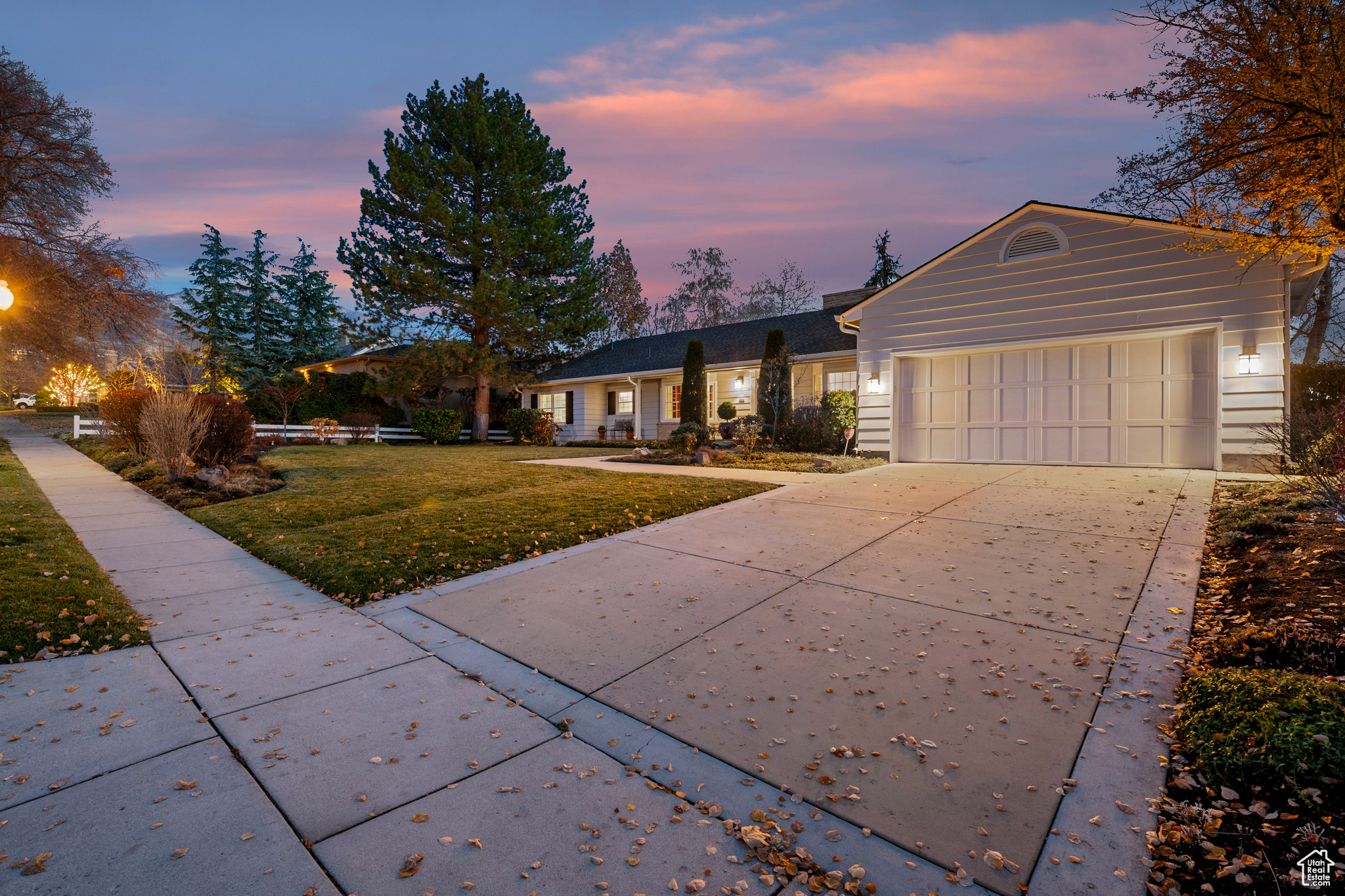 MAYWOOD SUB - Residential