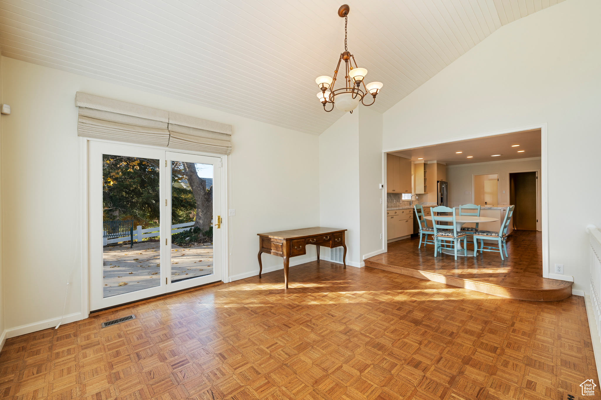 MAYWOOD SUB - Residential