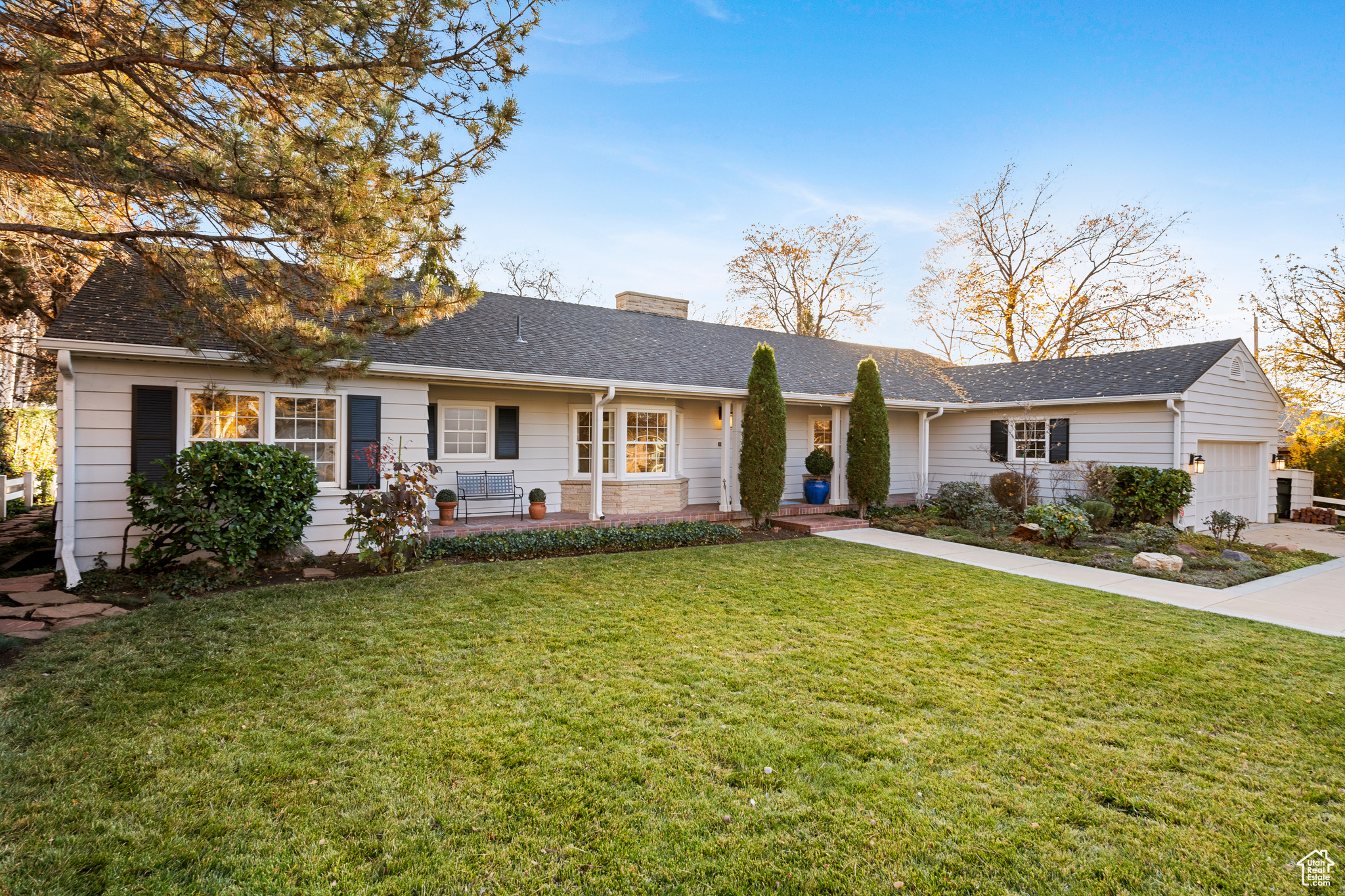 MAYWOOD SUB - Residential