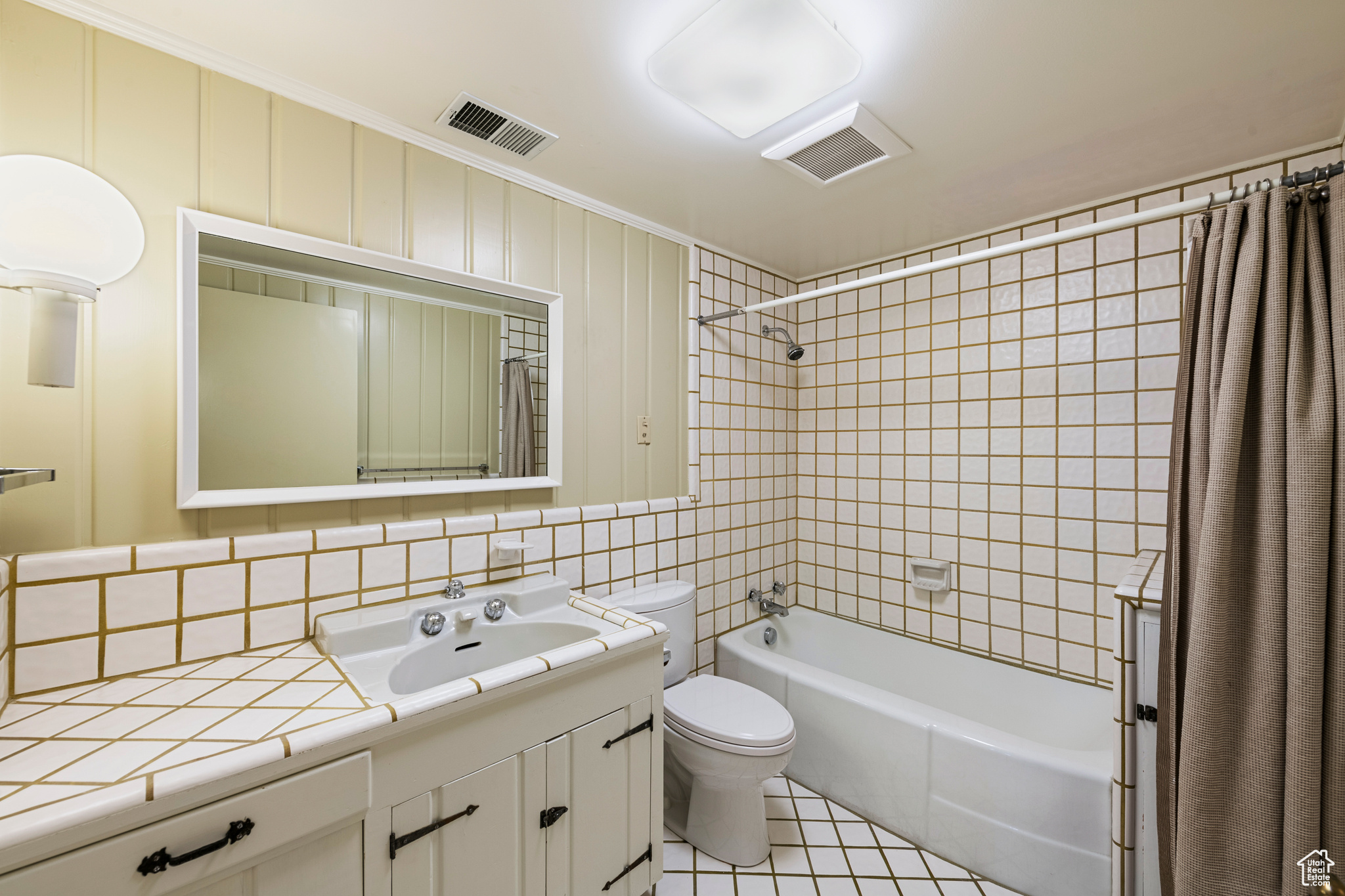 MAYWOOD SUB - Residential