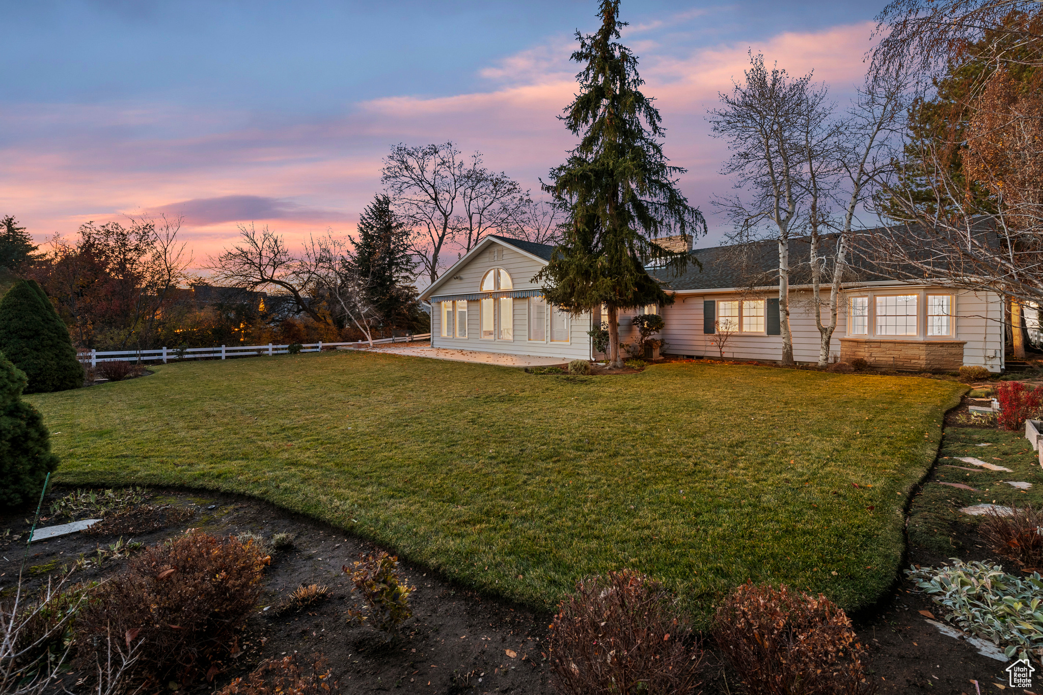 MAYWOOD SUB - Residential