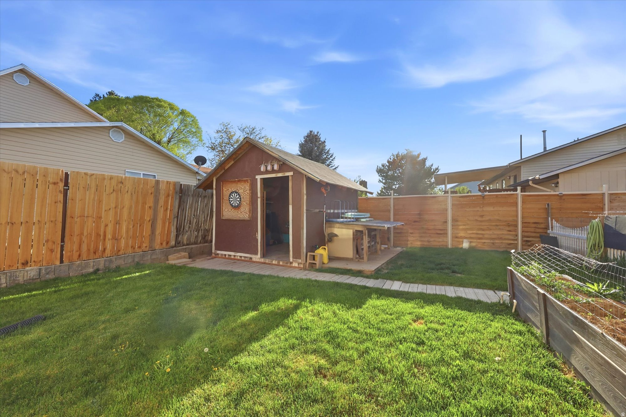 MOARK ESTATES - Residential