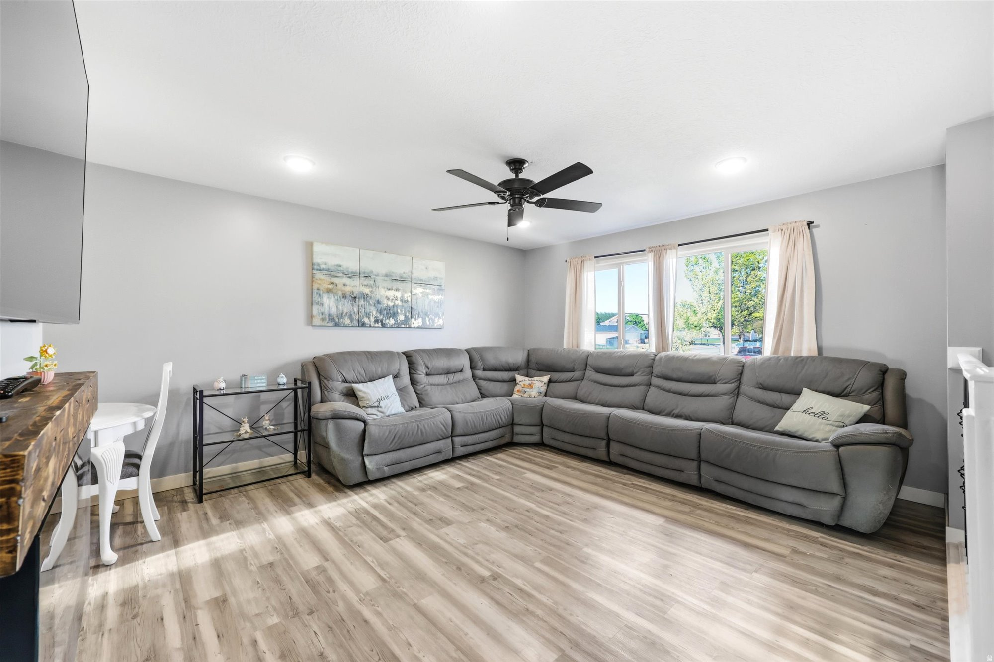 MOARK ESTATES - Residential