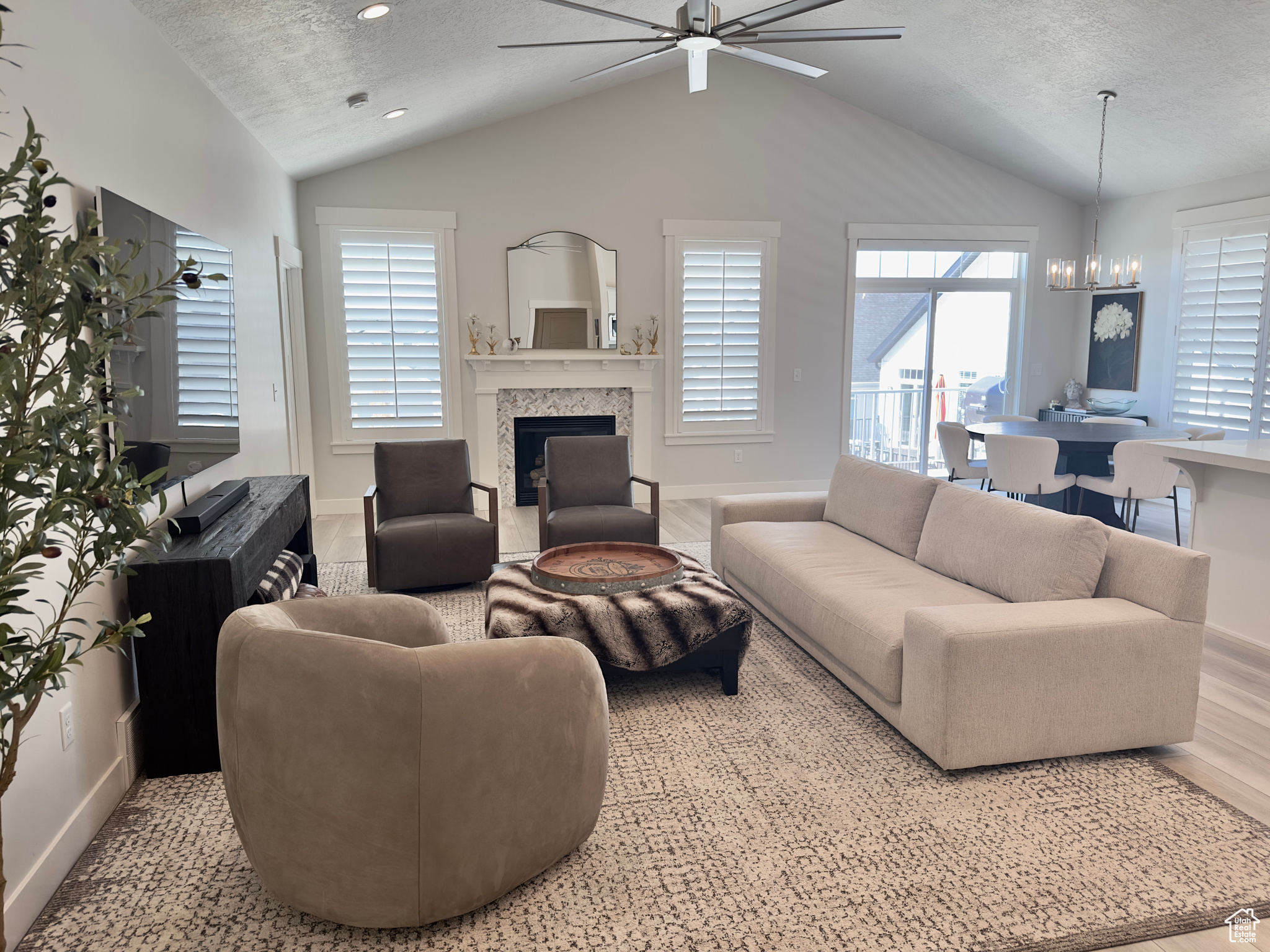 BAY VIEW PLACE - Residential