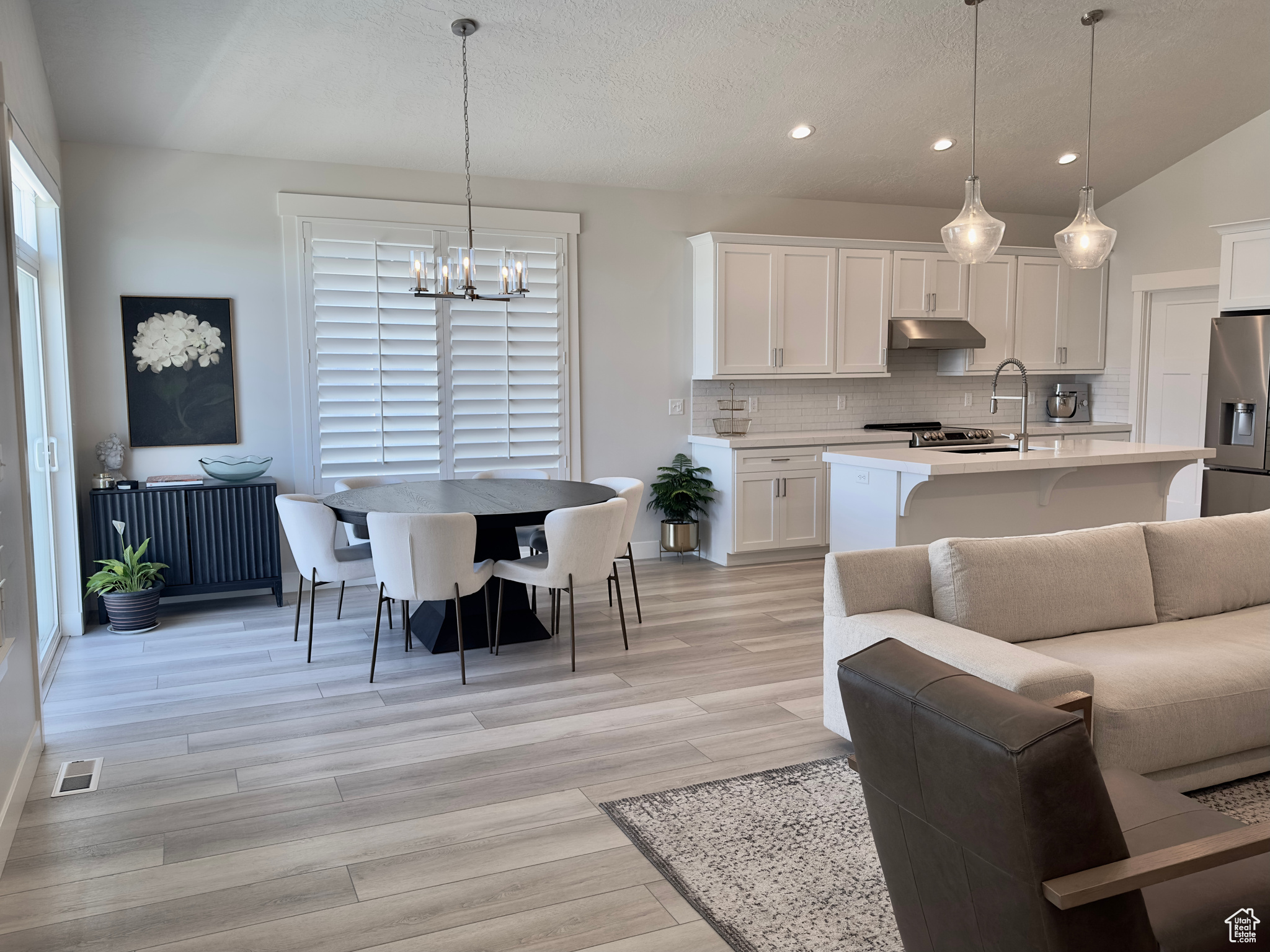 BAY VIEW PLACE - Residential