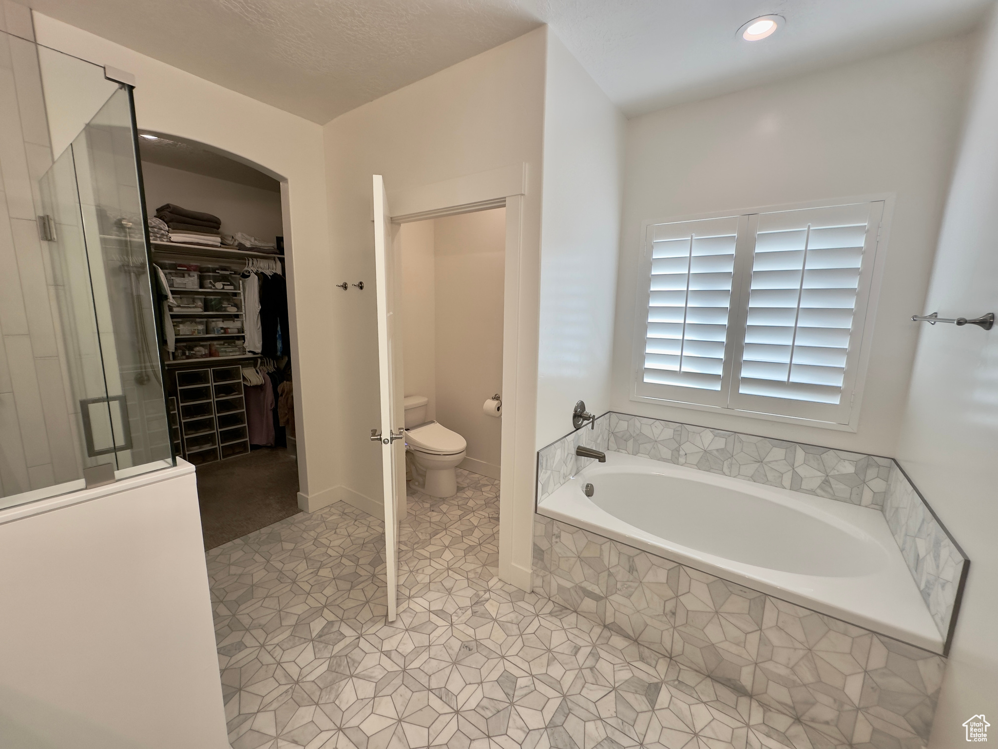 BAY VIEW PLACE - Residential