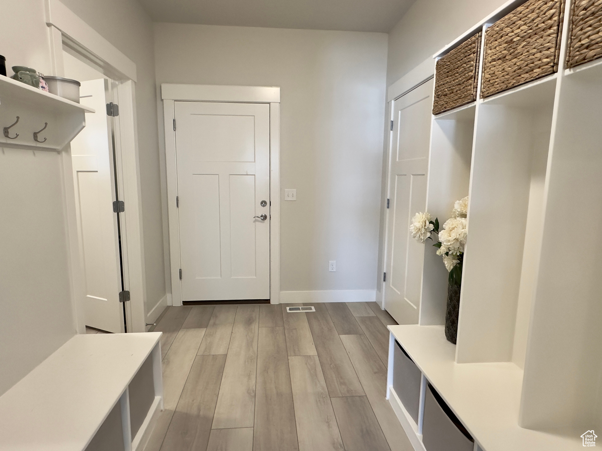 BAY VIEW PLACE - Residential