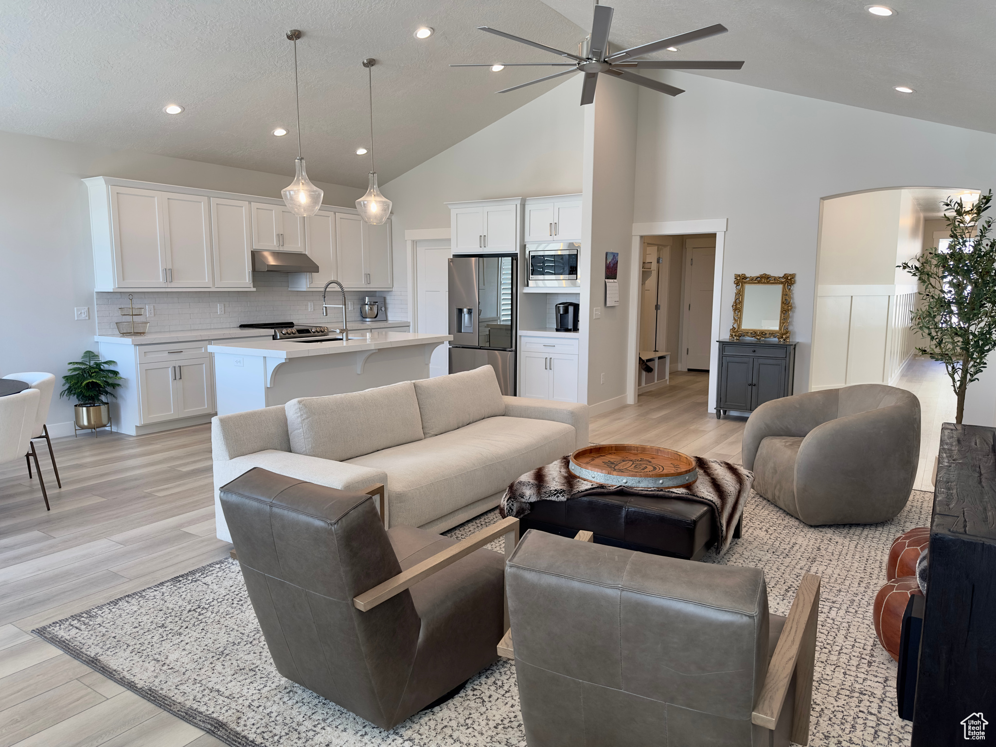 BAY VIEW PLACE - Residential