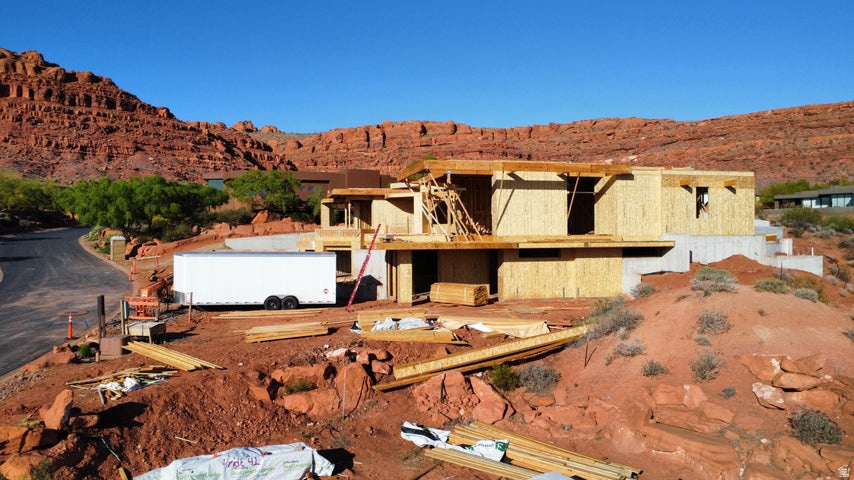 KACHINA CLIFFS AT ENTRADA - Residential