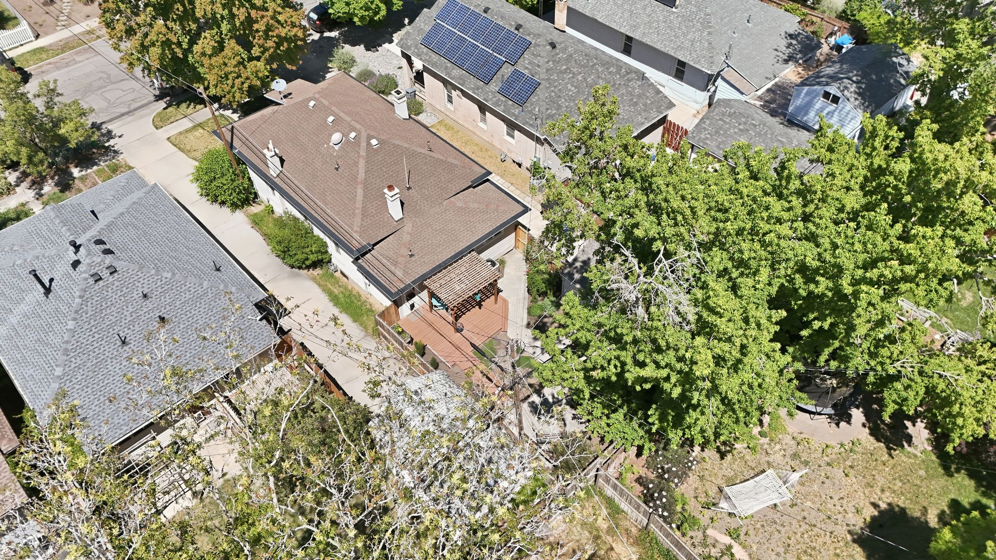 VIOLET ADD - Residential