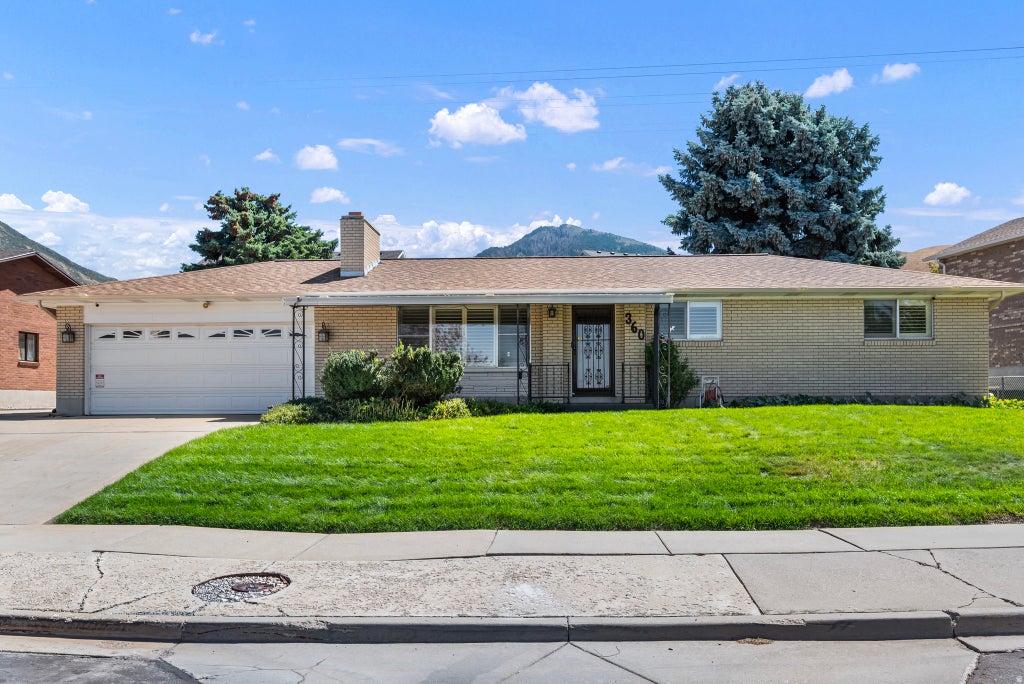 Photo of 360 S 7TH ST, Tooele, UT 84074 (MLS # 2184195)