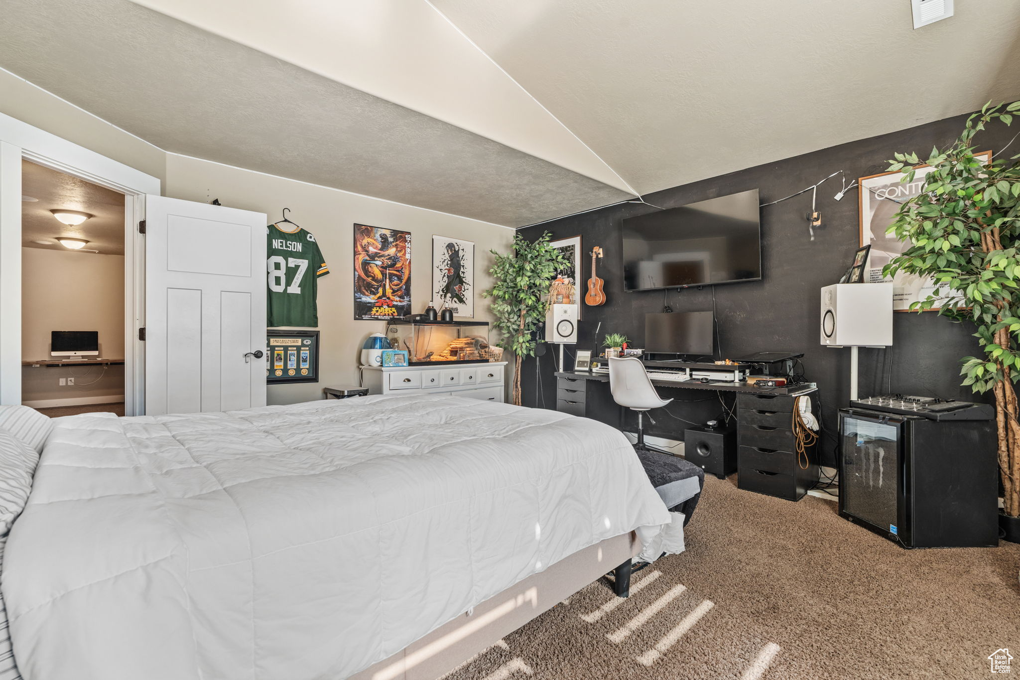 LOOKOUT RIDGE - Residential