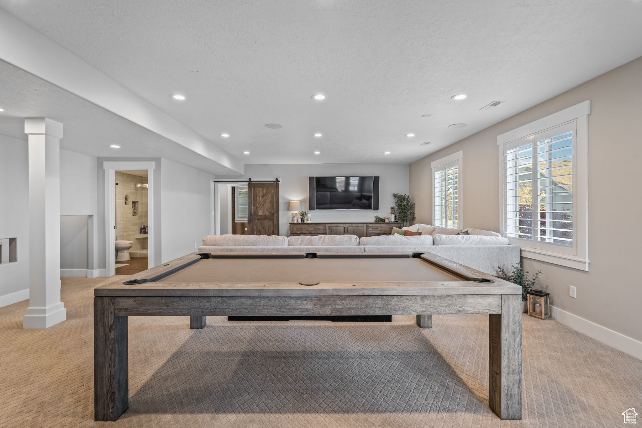 LOOKOUT RIDGE - Residential