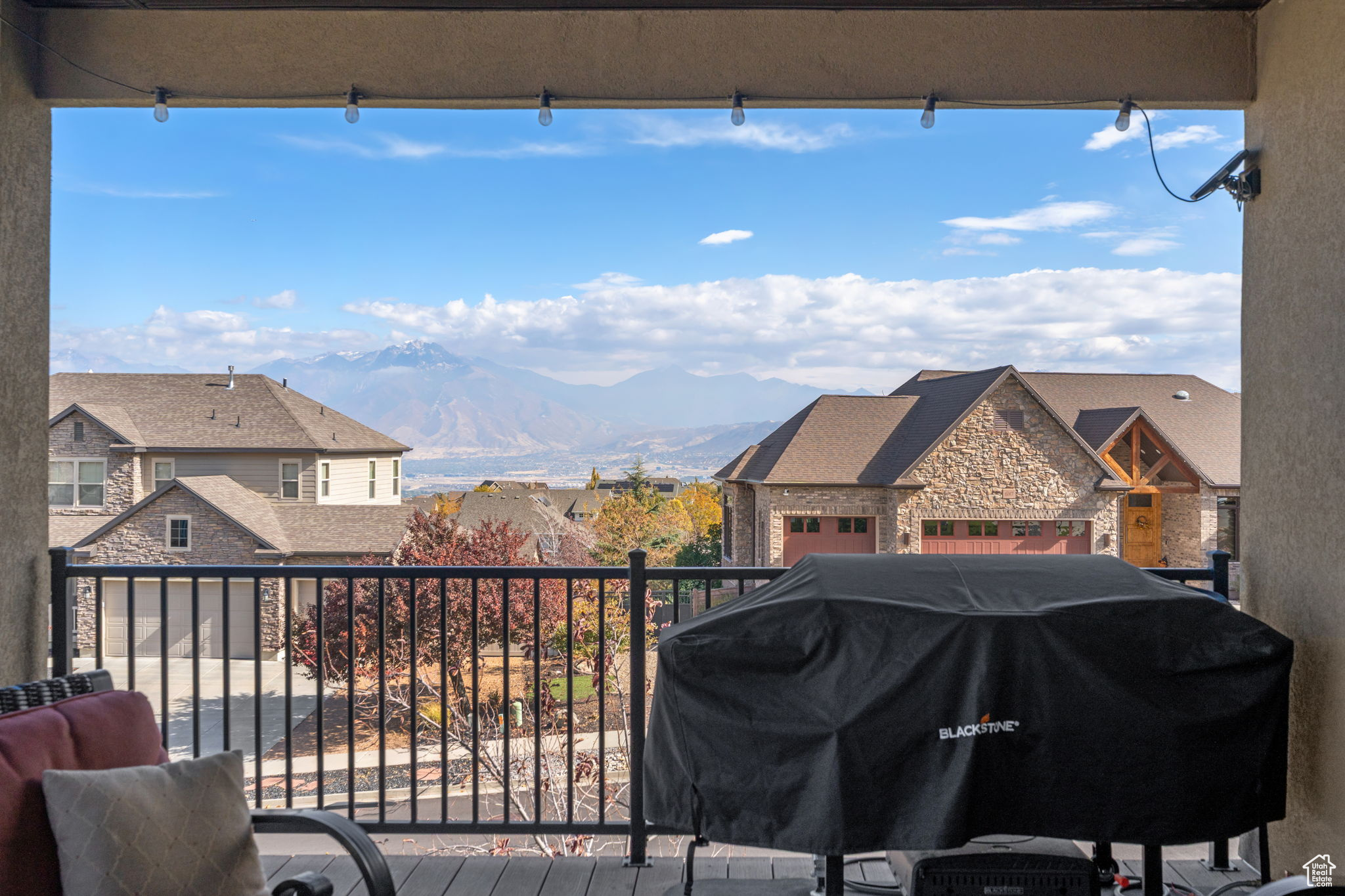 LOOKOUT RIDGE - Residential