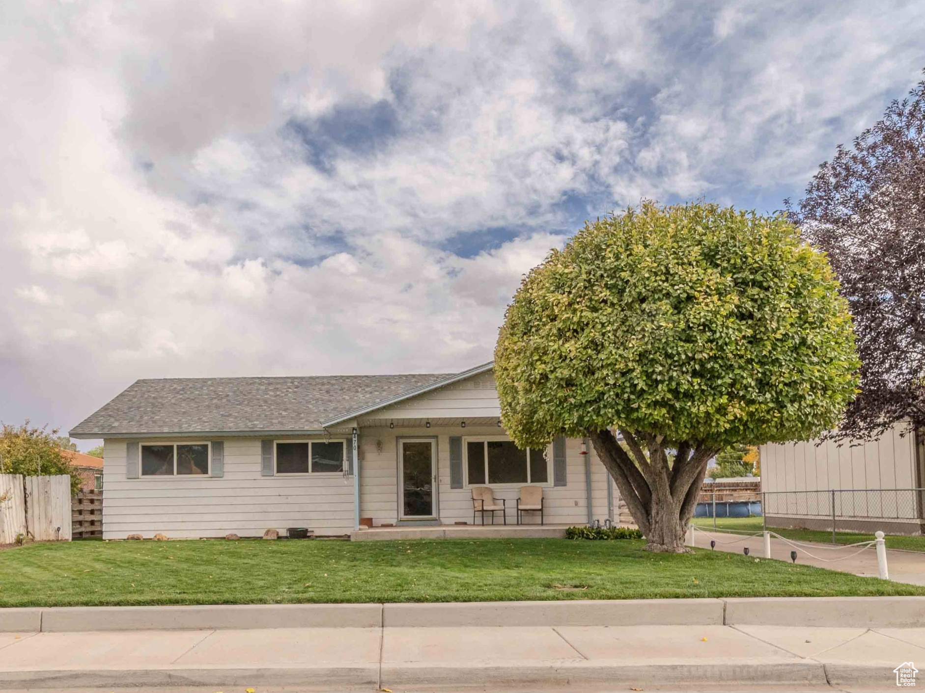 This quaint home has been lovingly cared for inside and out. In the heart of this quiet small town neighborhood it is close to EVERYTHING! Call me for a peak! Square footage figures are provided as a courtesy estimate only and were obtained from County Records. Buyer is advised to obtain an independent measurement.