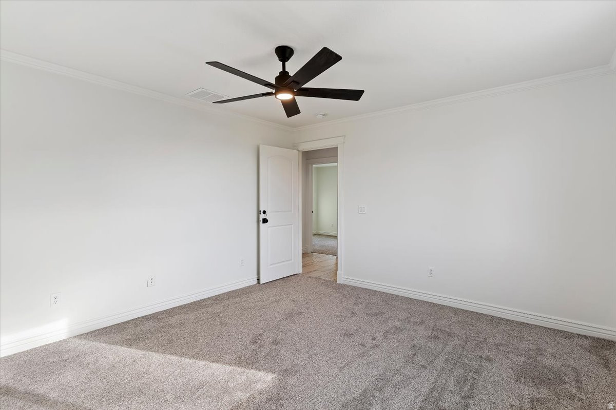 MOUNTAIN RIDGE - Residential