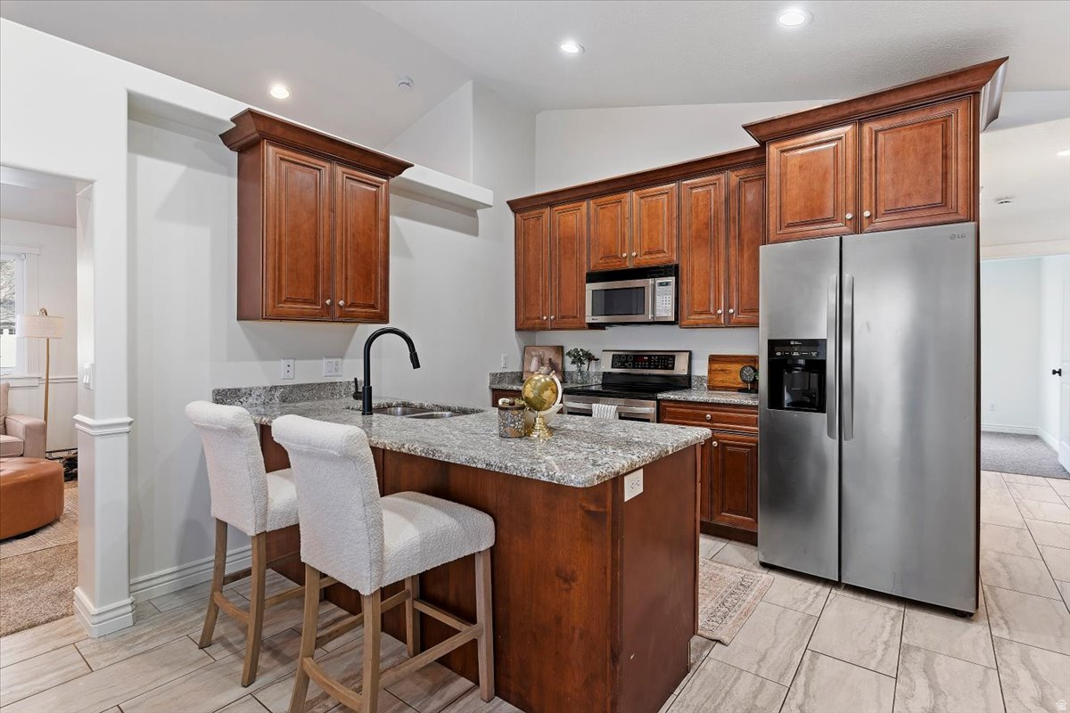 MOUNTAIN RIDGE - Residential