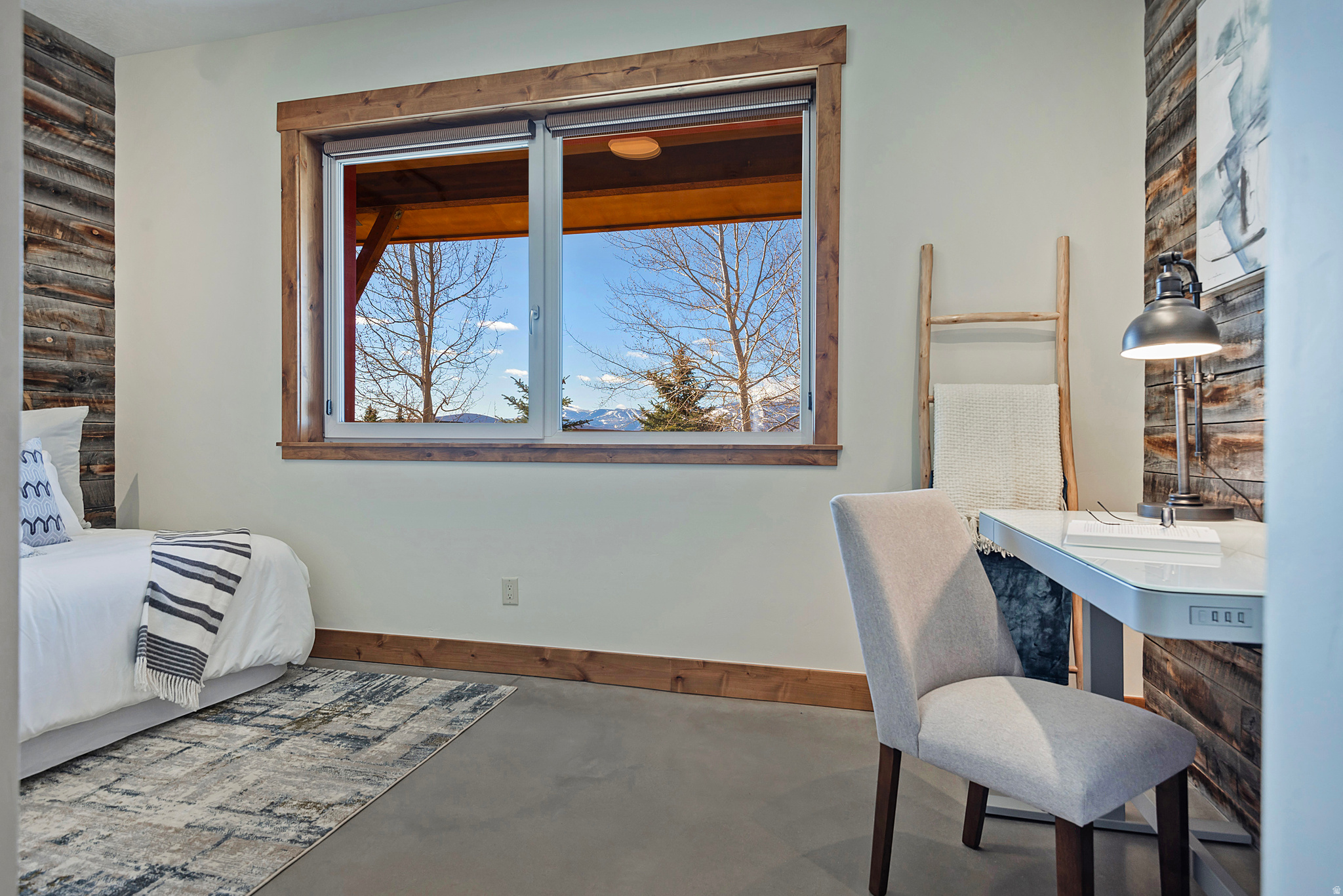 SILVER CREEK ESTATES - Residential