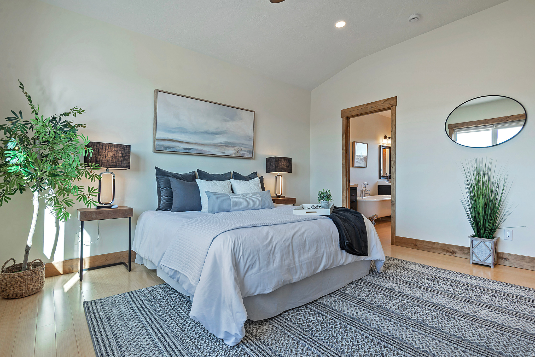 SILVER CREEK ESTATES - Residential