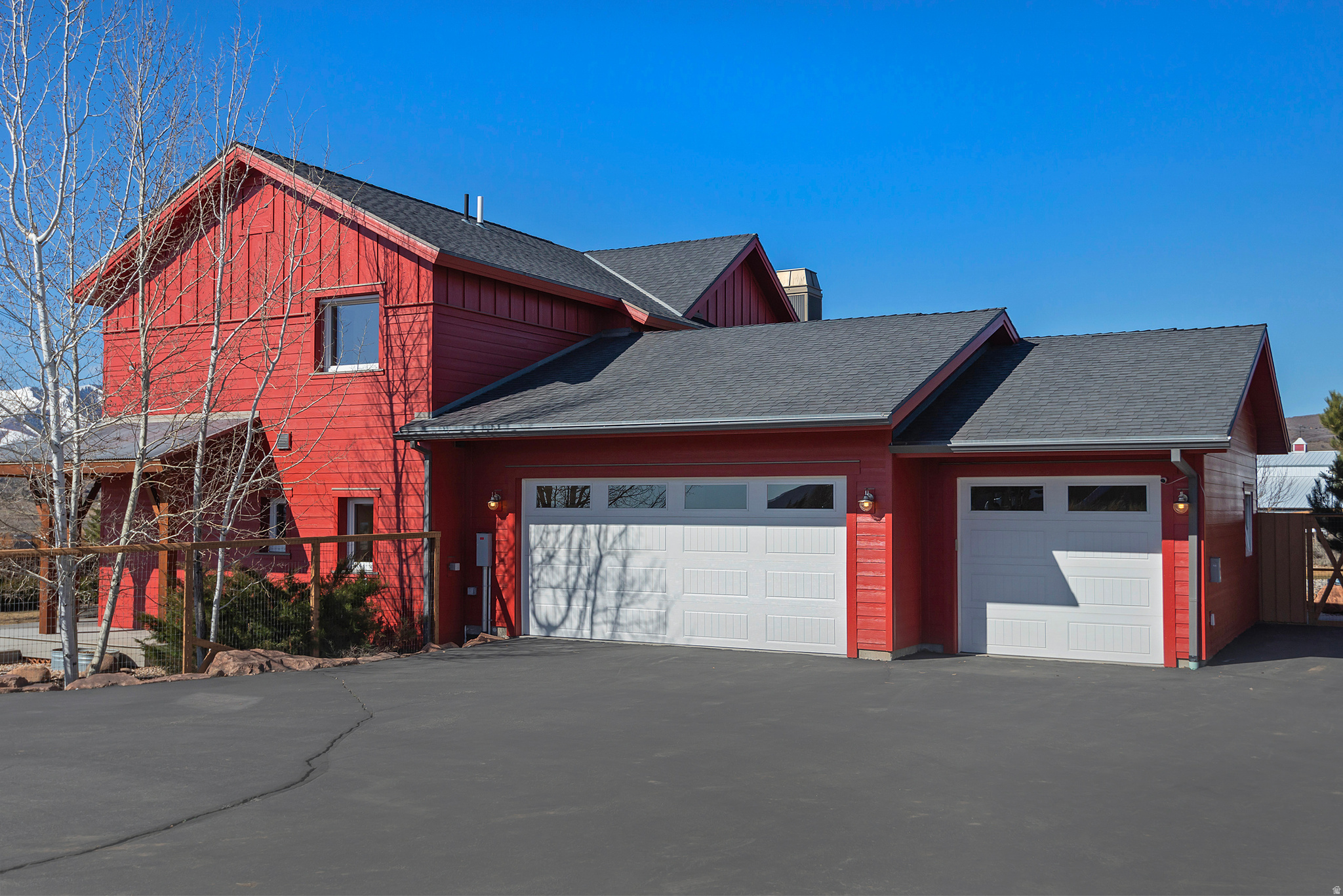 SILVER CREEK ESTATES - Residential