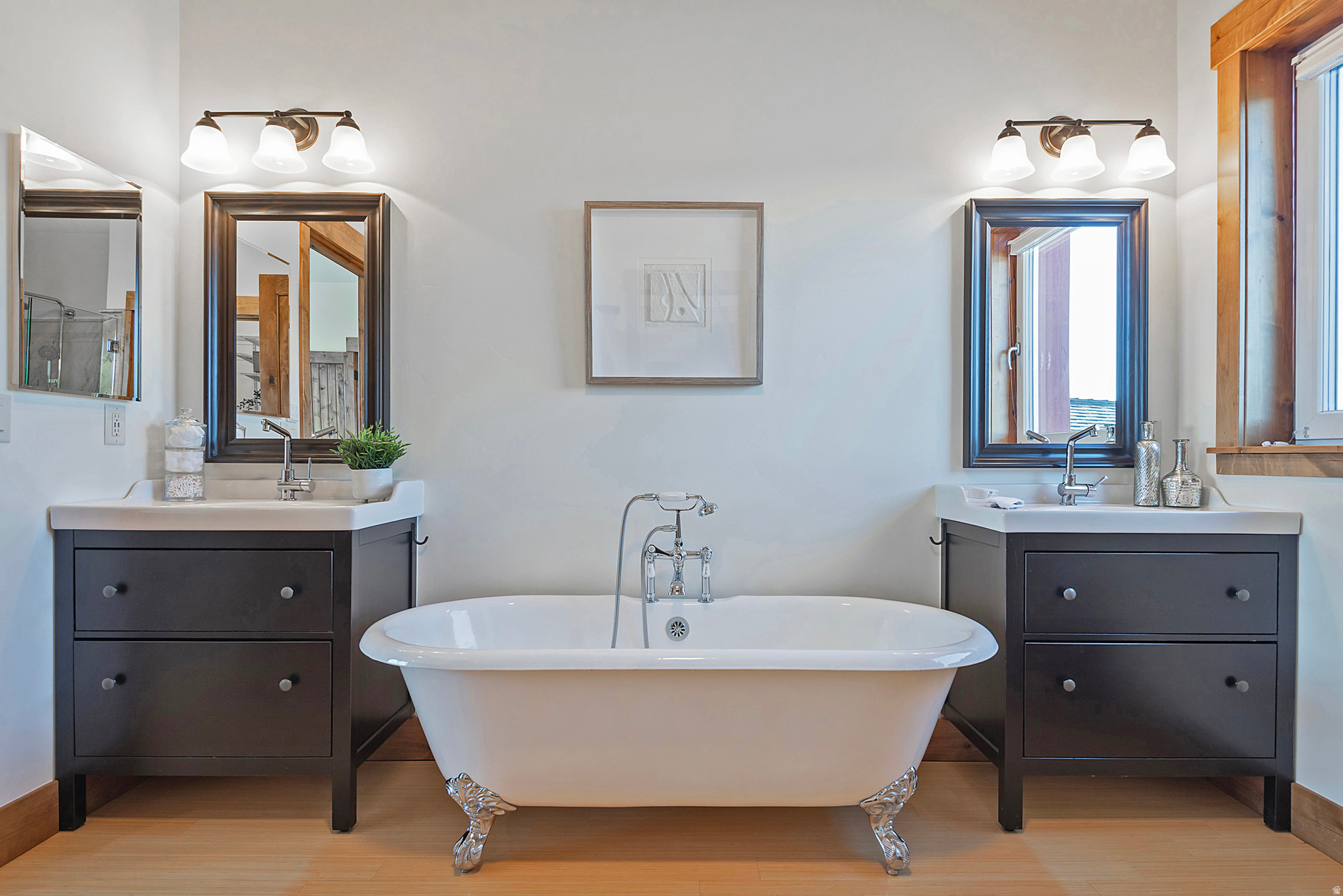 SILVER CREEK ESTATES - Residential