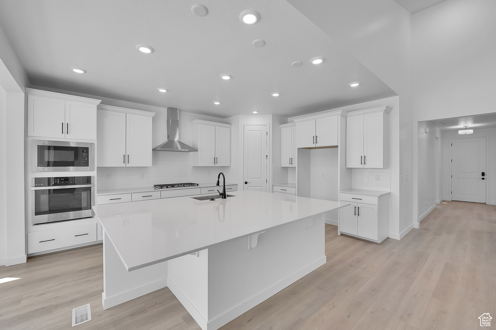 HERON HILLS - Residential