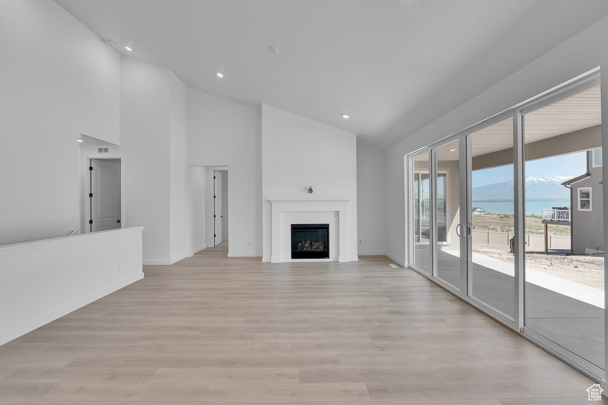 HERON HILLS - Residential