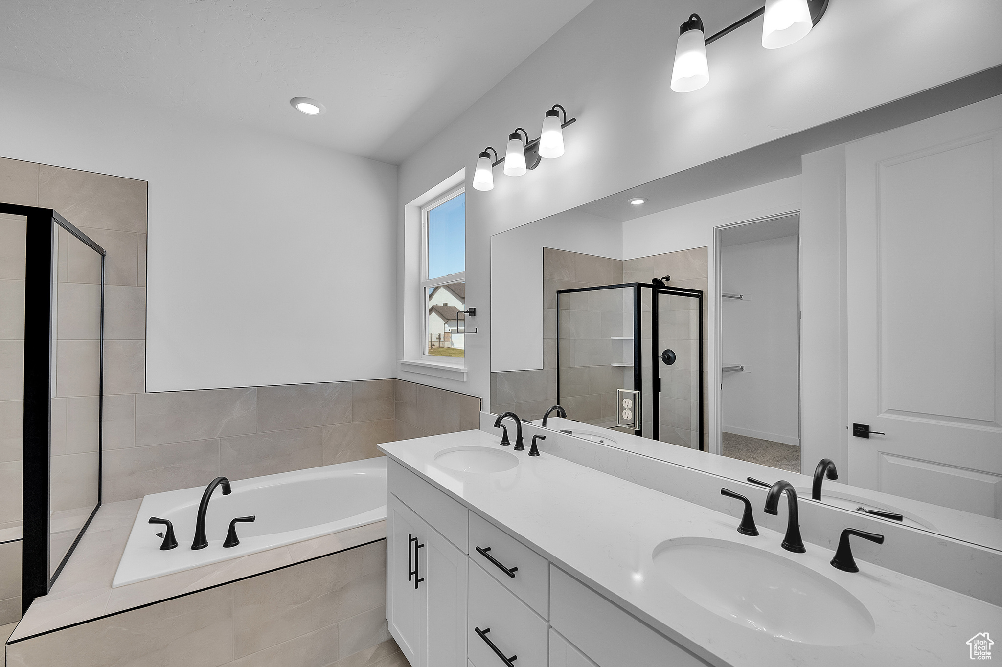 HERON HILLS - Residential