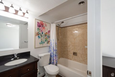 Tiny photo for 2337 S 50 E, Clearfield, UT 84015 (MLS # 2113882)