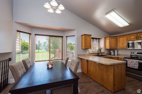 Tiny photo for 2337 S 50 E, Clearfield, UT 84015 (MLS # 2113882)